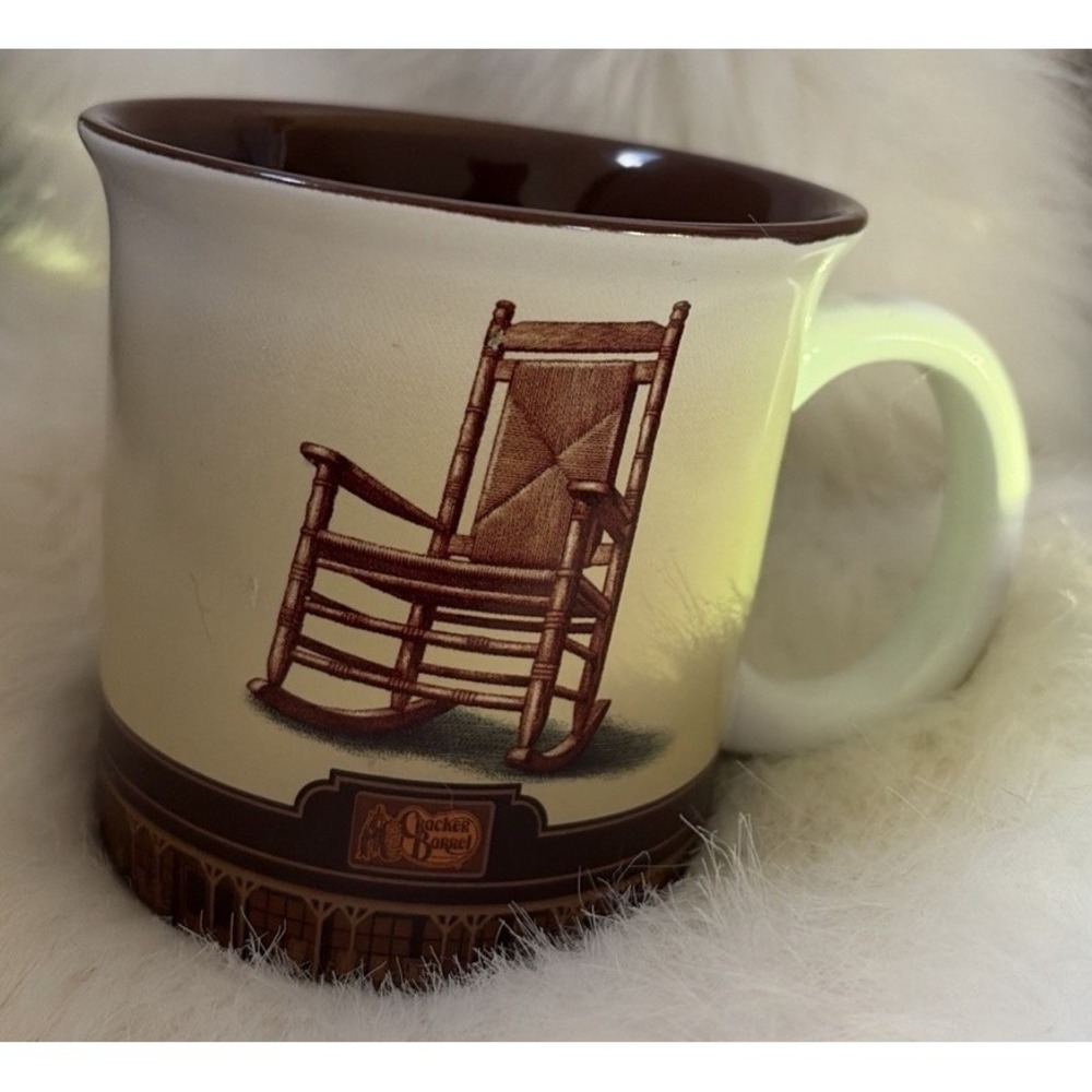 CRACKER BARREL OLD COUNTRY STORE Iconic Rocking Chair COFFEE MUG CUP Restaurant